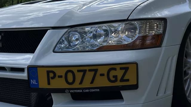 2001 Mitsubishi Lancer Evolution JDM car for sale — photo 6 of 24