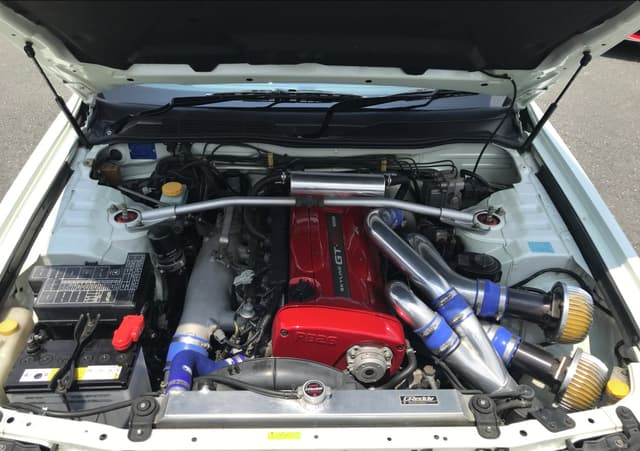 2001 Nissan Stagea JDM car for sale — photo 2 of 14