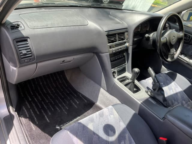 1998 Nissan Skyline JDM car for sale — photo 13 of 16