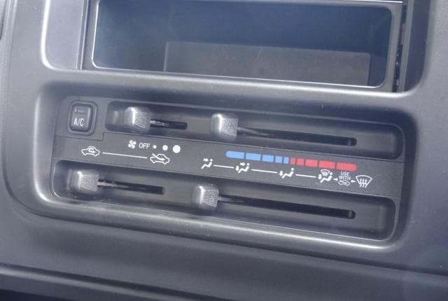 2010 Daihatsu Hijet JDM car for sale — photo 20 of 20