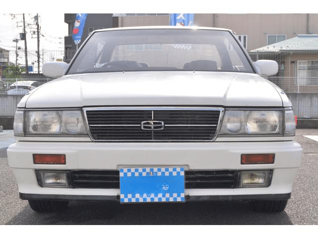 1995 Nissan Gloria JDM car for sale — photo 3 of 25