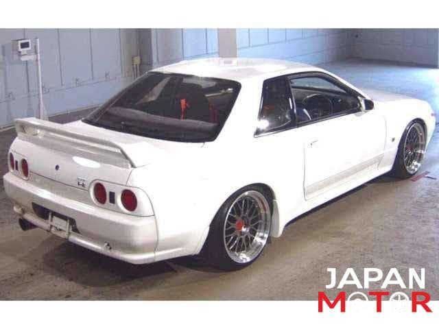 1993 Nissan Skyline JDM car for sale — photo 2 of 6
