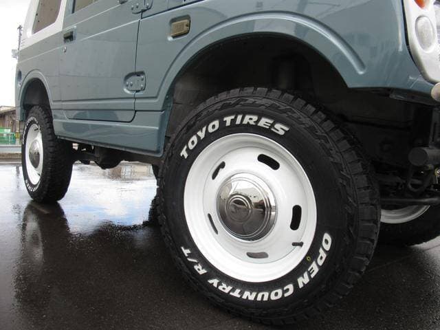 1996 Suzuki Jimny JDM car for sale — photo 16 of 20