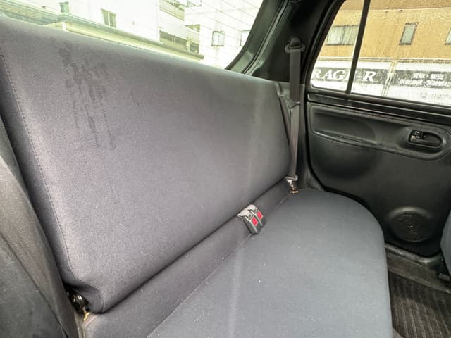 2009 Daihatsu Esse JDM car for sale — photo 16 of 24