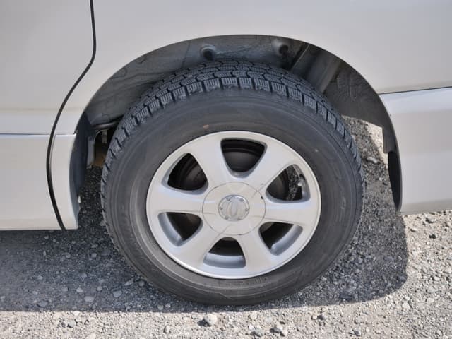2001 Toyota Noah JDM car for sale — photo 20 of 25