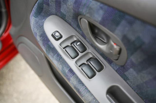 1996 Mitsubishi Lancer JDM car for sale — photo 15 of 25