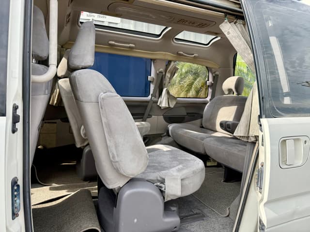 1995 Mitsubishi Delica JDM car for sale — photo 20 of 21