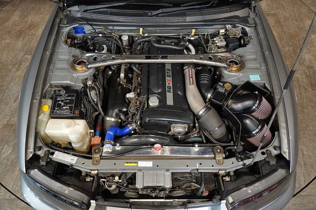 1996 Nissan Skyline JDM car for sale — photo 5 of 25