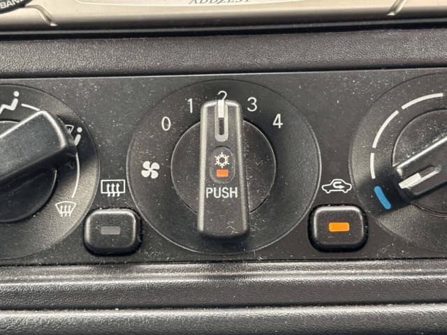 2001 Mitsubishi Pajero Mini JDM car for sale — photo 14 of 25