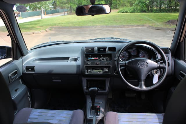 1996 Toyota RAV4 JDM car for sale — photo 4 of 22