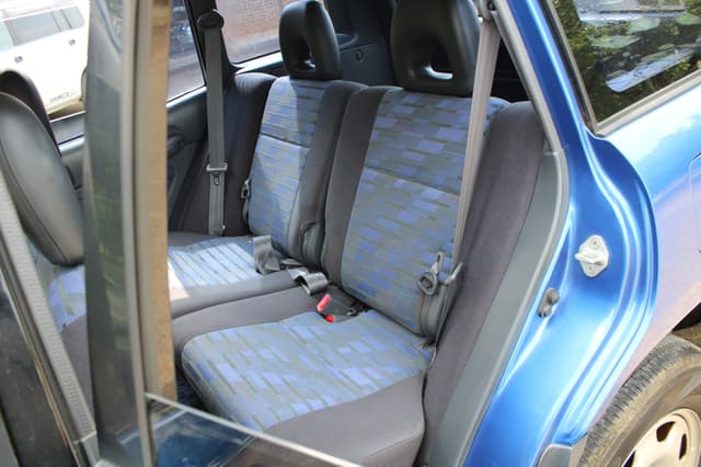 1996 Toyota RAV4 JDM car for sale — photo 17 of 22