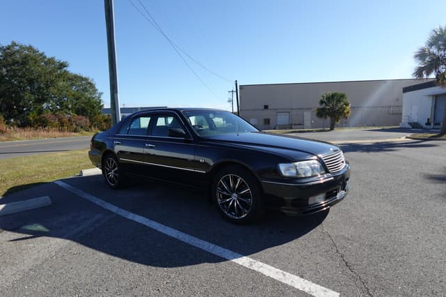 1997 Nissan Cima JDM car for sale — photo 4 of 18