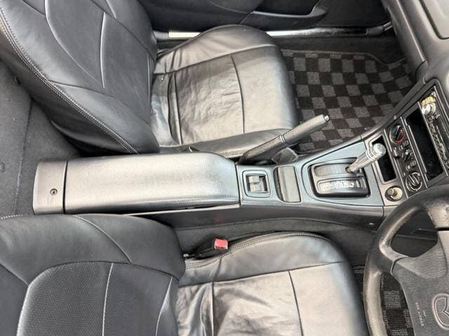 1998 Mazda Roadster (Eunos Roadster / MX-5) JDM car for sale — photo 9 of 17