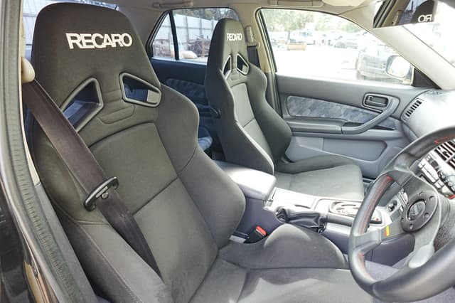 1998 Nissan Skyline JDM car for sale — photo 16 of 17