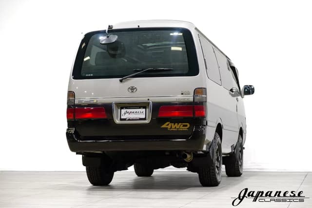 1997 Toyota HiAce JDM car for sale — photo 8 of 25