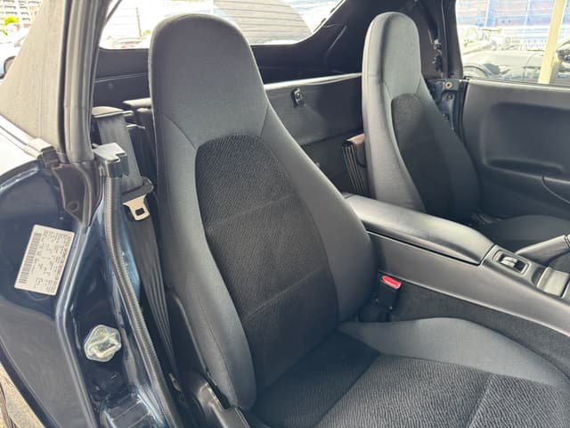 1998 Mazda Roadster (Eunos Roadster / MX-5) JDM car for sale — photo 11 of 25
