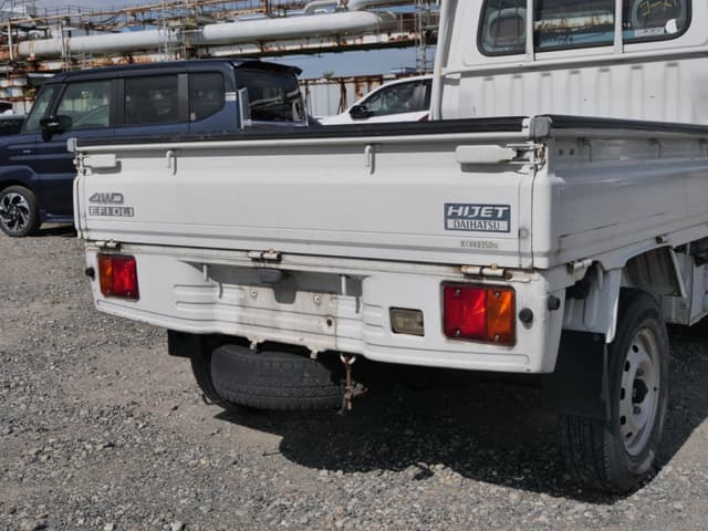1999 Daihatsu Hijet JDM car for sale — photo 20 of 25
