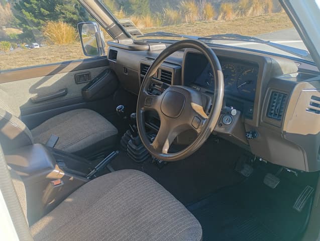 1988 Nissan Safari JDM car for sale — photo 9 of 25