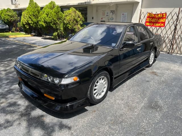 1990 Nissan Cefiro JDM car for sale — photo 5 of 17