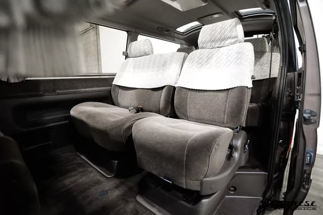1994 Toyota HiAce JDM car for sale — photo 16 of 25