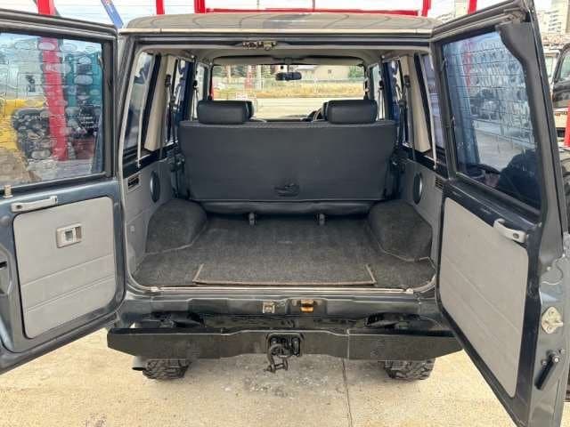1992 Toyota Land Cruiser JDM car for sale — photo 15 of 25