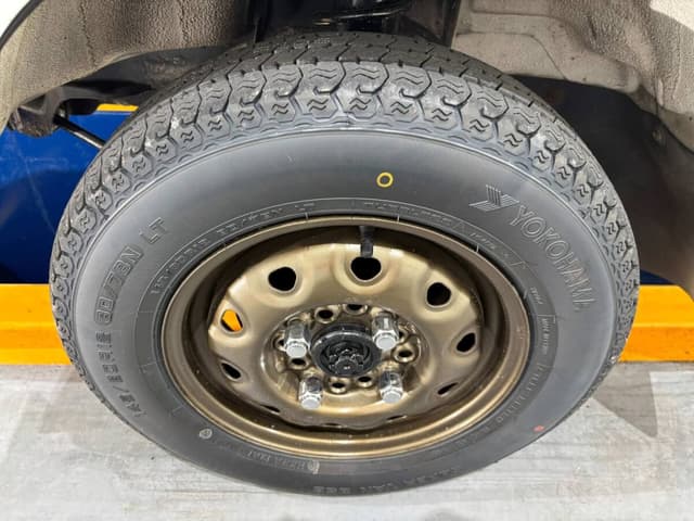 1993 Daihatsu Hijet JDM car for sale — photo 16 of 23