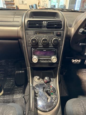 1998 Toyota Altezza JDM car for sale — photo 21 of 25