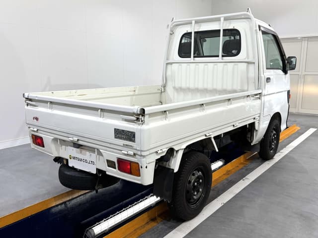 1996 Daihatsu Hijet JDM car for sale — photo 5 of 25