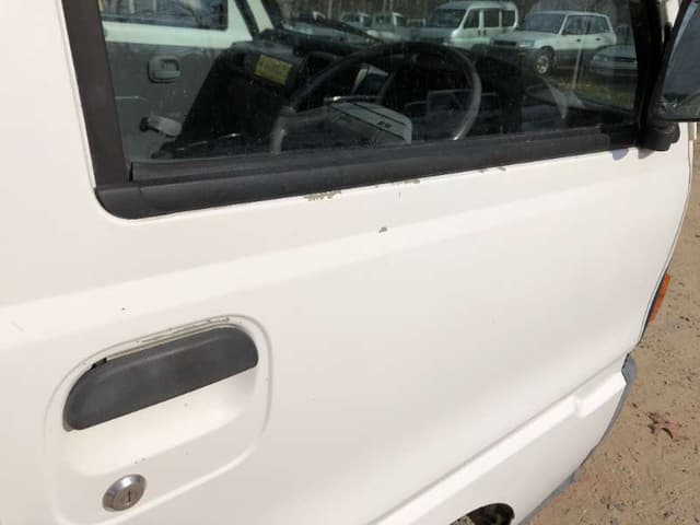 1998 Mitsubishi Minicab JDM car for sale — photo 24 of 25