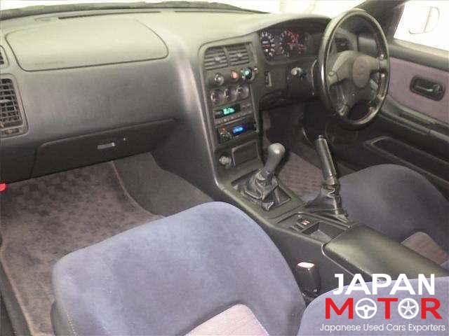 1997 Nissan Skyline JDM car for sale — photo 4 of 11