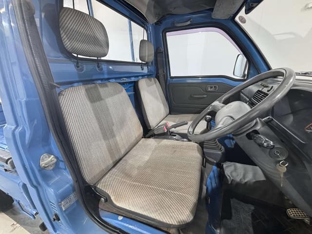1995 Daihatsu Hijet JDM car for sale — photo 13 of 25