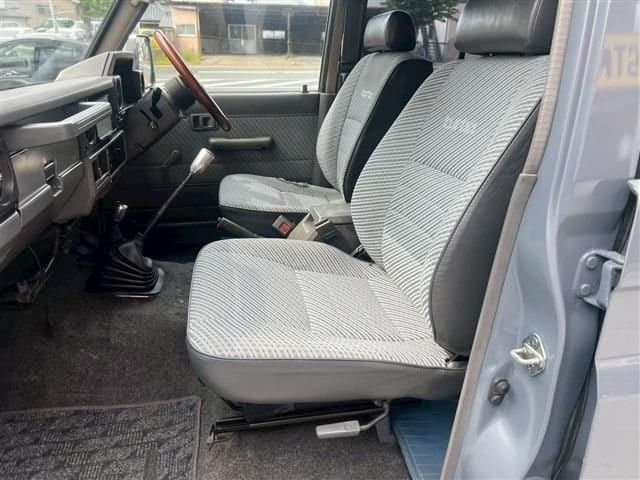 1991 Toyota Land Cruiser Prado JDM car for sale — photo 24 of 25