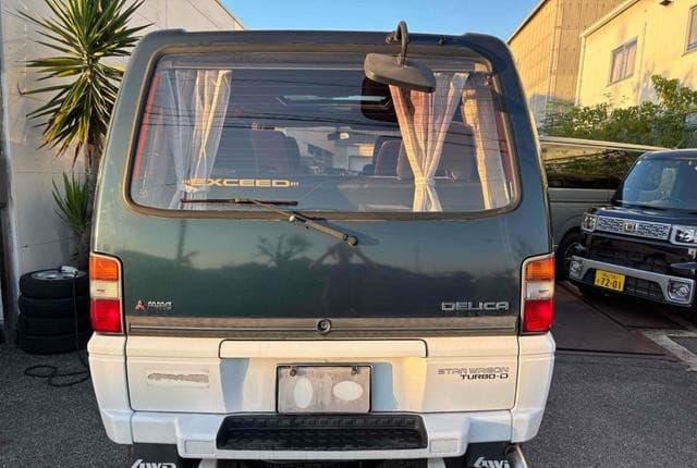 1988 Mitsubishi Delica JDM car for sale — photo 6 of 22