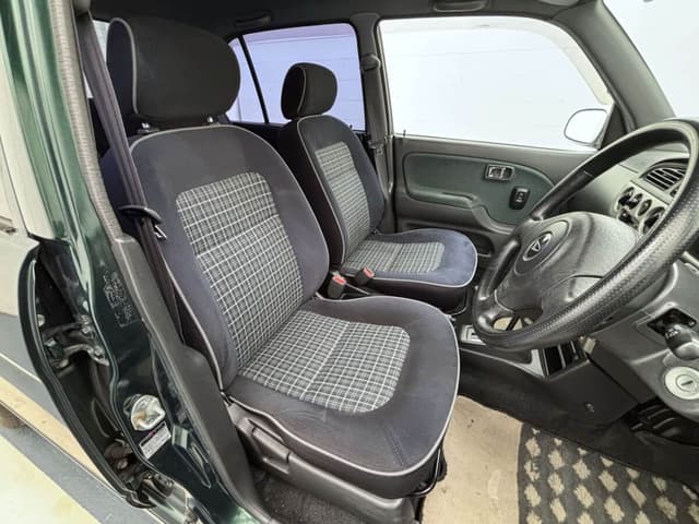 2001 Daihatsu Mira JDM car for sale — photo 6 of 25