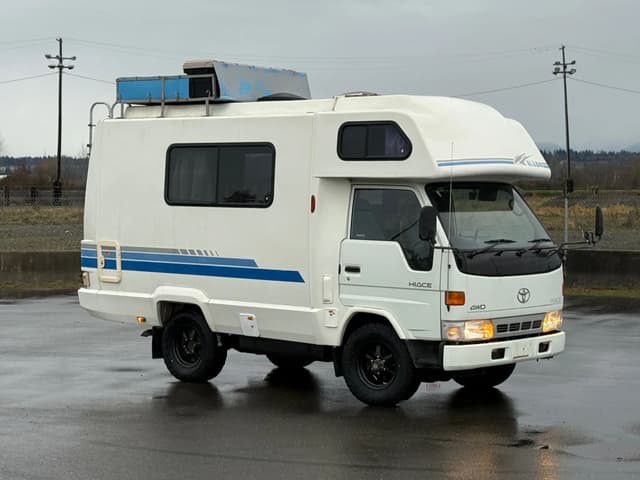 1996 Toyota HiAce JDM car for sale — photo 4 of 21