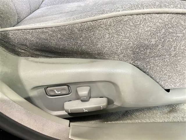 1999 Toyota Mark II JDM car for sale — photo 21 of 25