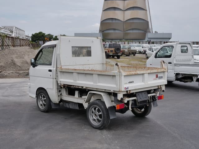 2002 Daihatsu Hijet JDM car for sale — photo 8 of 25