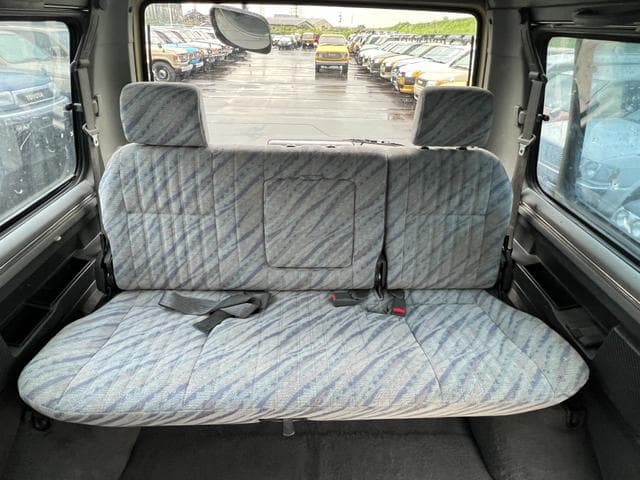 1996 Mitsubishi Delica JDM car for sale — photo 16 of 25
