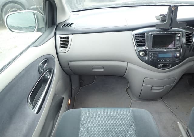 2001 Mazda Mpv JDM car for sale — photo 5 of 5