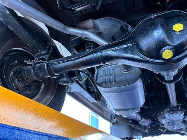 1993 Daihatsu Hijet JDM car for sale — photo 24 of 25