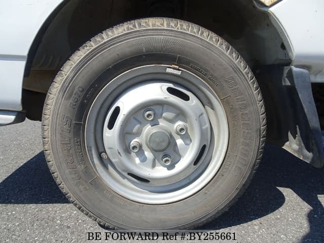 1997 Mitsubishi Minicab JDM car for sale — photo 9 of 25