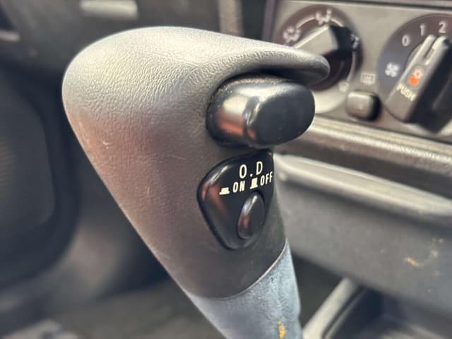 2001 Mitsubishi Pajero Mini JDM car for sale — photo 16 of 25