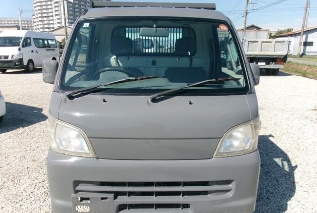 2006 Daihatsu Hijet JDM car for sale — photo 3 of 14