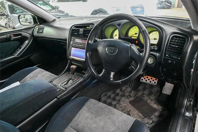 1998 Toyota Aristo JDM car for sale — photo 14 of 21