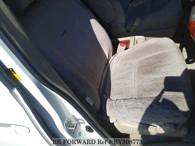 2005 Toyota Alphard JDM car for sale — photo 6 of 8