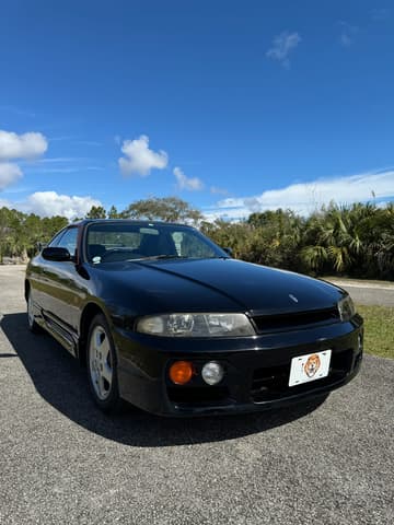 1997 Nissan Skyline JDM car for sale — photo 3 of 15