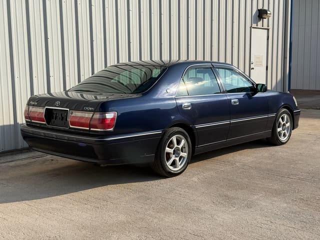 2000 Toyota Crown JDM car for sale — photo 3 of 22