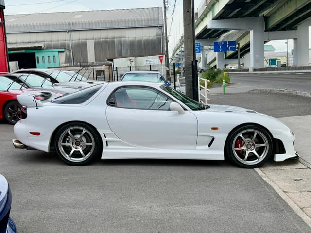 Mazda RX-7 JDM car for sale — photo 16 of 25