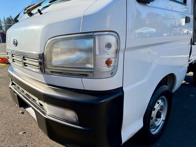1999 Daihatsu Hijet JDM car for sale — photo 11 of 25