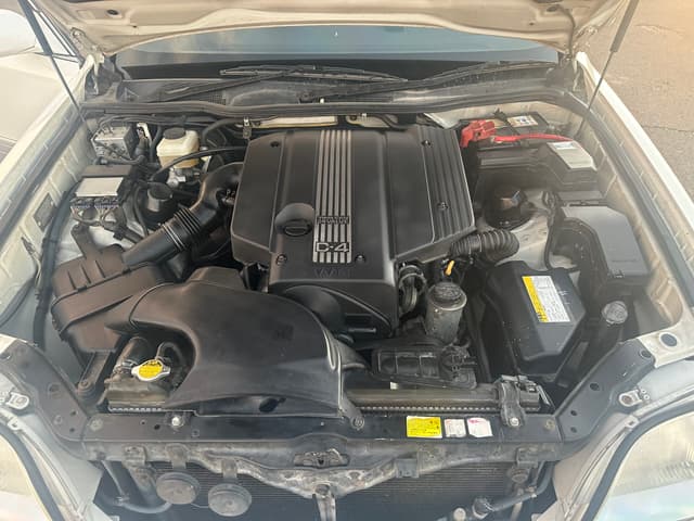 2000 Toyota Crown JDM car for sale — photo 15 of 25